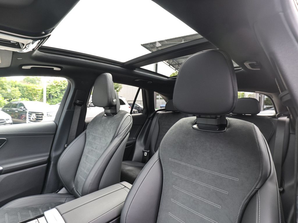Mercedes-Benz GLC 220 d 4M Edition AMG Line AHK Abstandstemp.