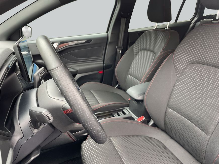 Ford Focus Turnier 1.0 EcoBoost Hybrid Aut. ST-LINE X