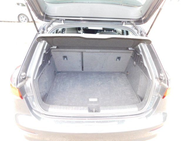 Audi A3 30 TFSI Sportback S tronic advanced