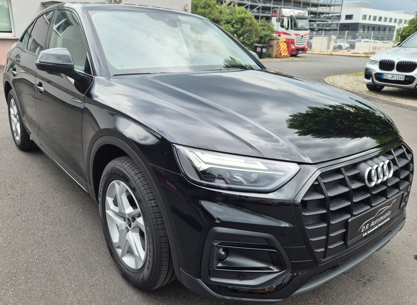 Audi Q5 Sportback 35 TDI - Samsaru's Car Outlet