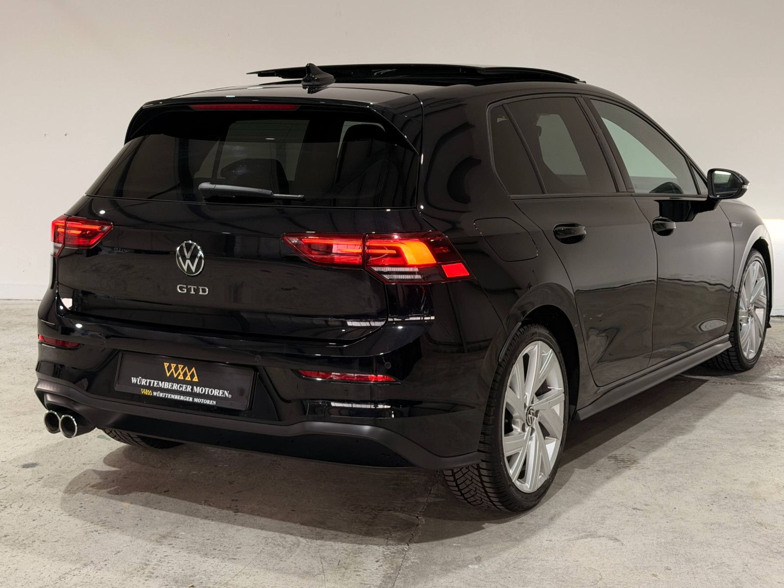 Volkswagen Golf VIII GTD*PANO*KAMERA*SITZKLIMA*LED*LEDER*
