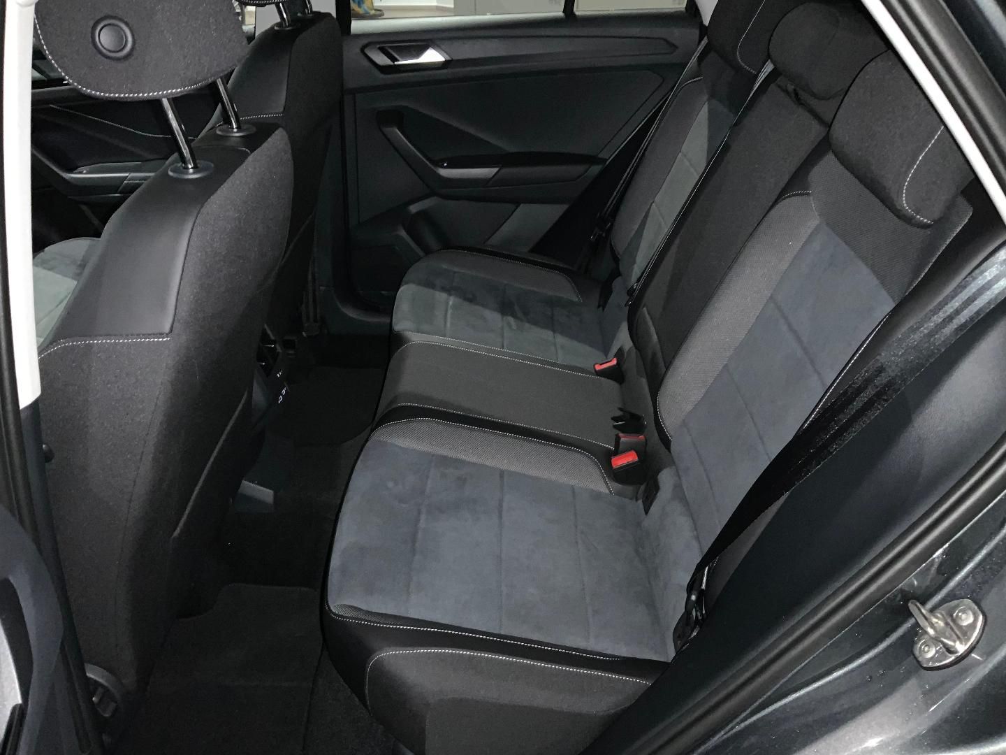 Volkswagen T-ROC Style 1.5 TSI DSG - Samsaru's Car Outlet