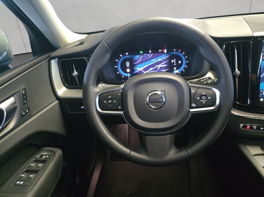 Volvo XC60 B5 B AWD Core