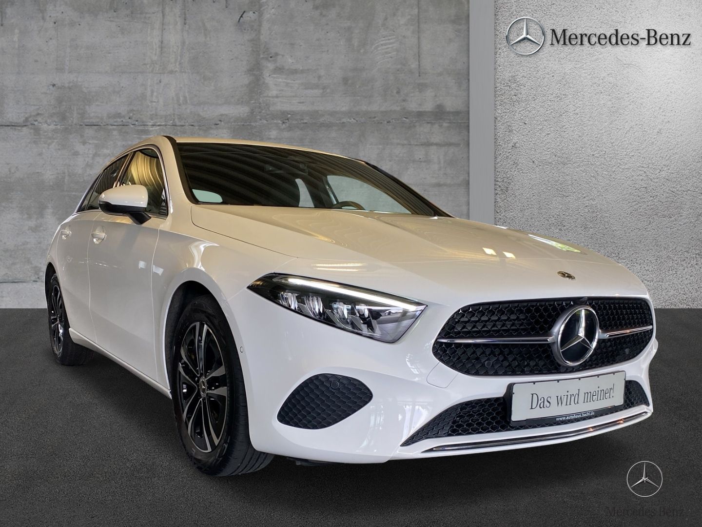 Mercedes-Benz A 180 7G-DCT PROGRESSIVE - Samsaru's Car Outlet