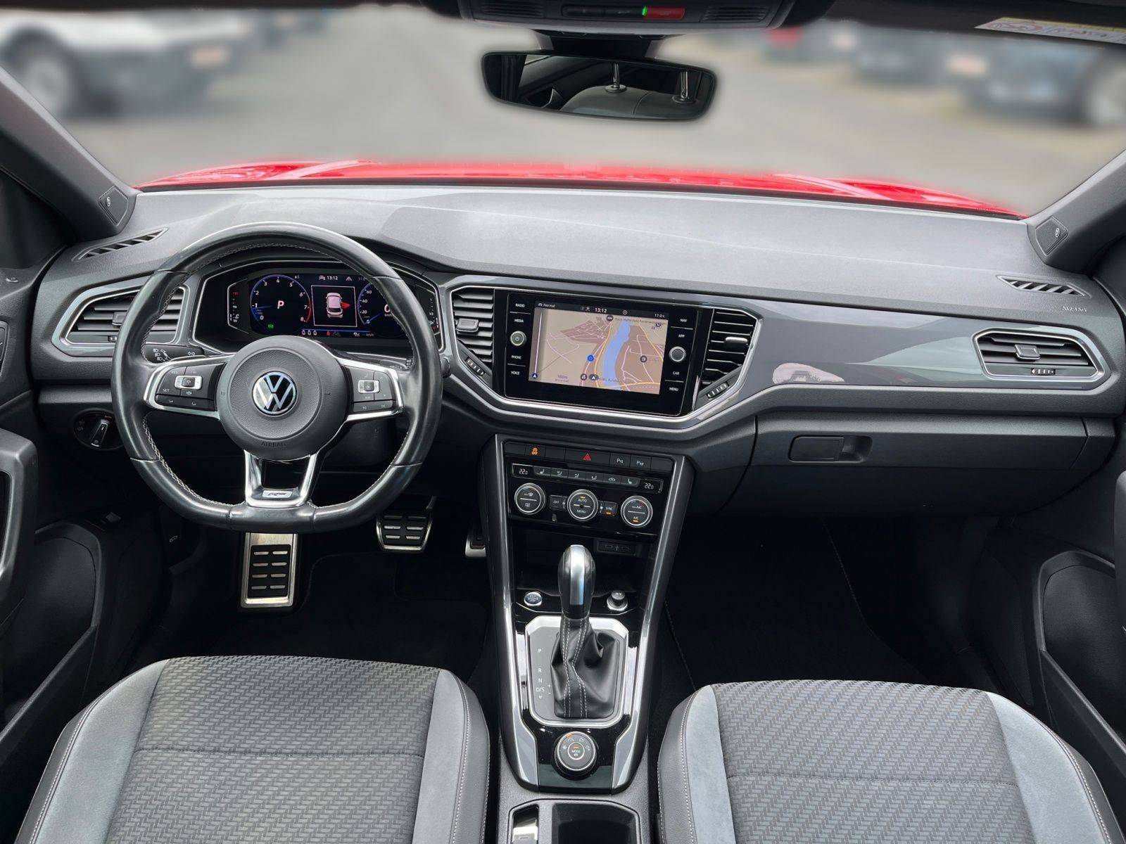 Volkswagen T-Roc R-Line 2.0 TSI 4M DSG - Samsaru's Car Outlet