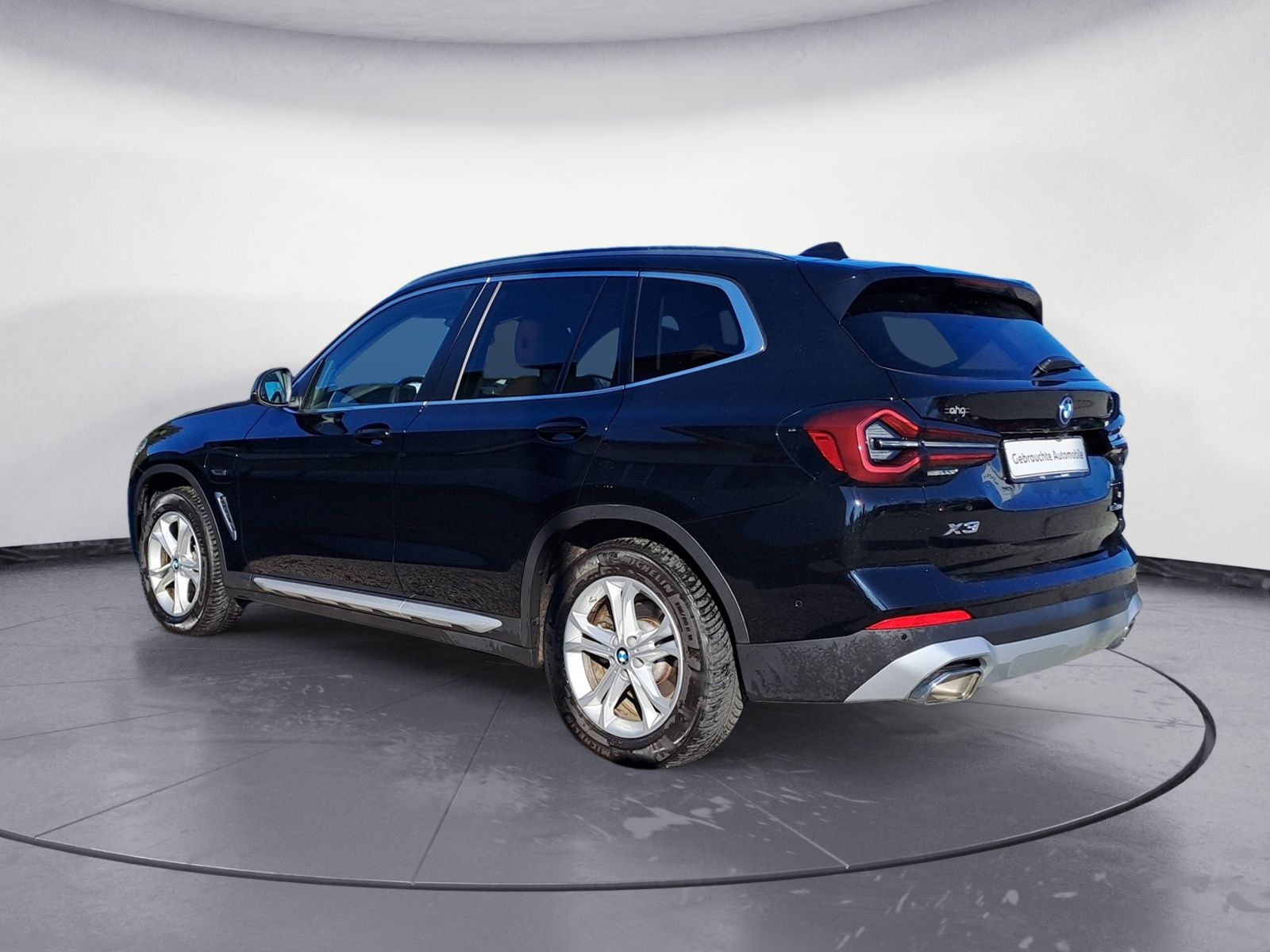 BMW X3 xDrive30e AT - Samsaru's Car Outlet
