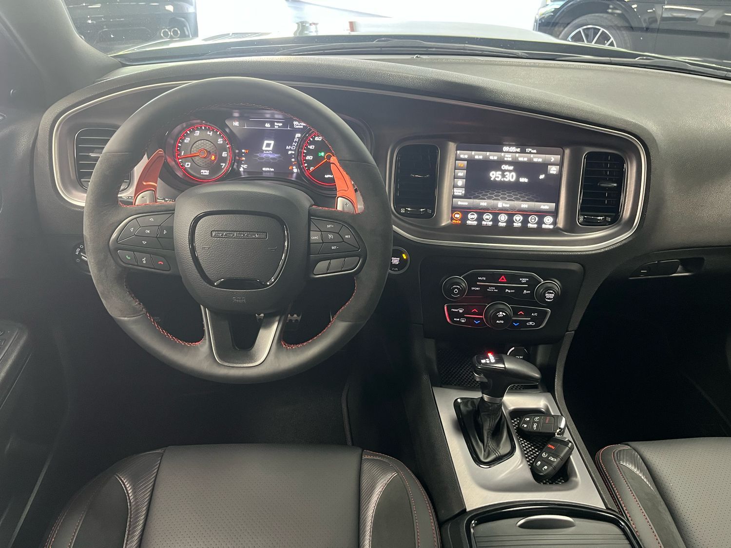 Dodge Charger RT 5,7l V8 *SHZ / AUT / LEDER*