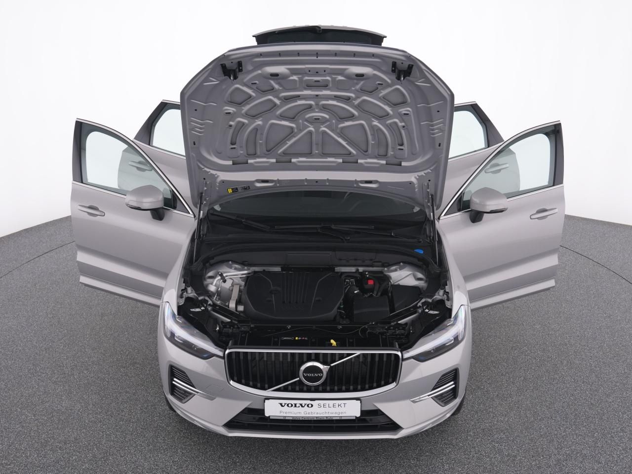 Volvo XC60 B4 Core - Samsaru's Car Outlet