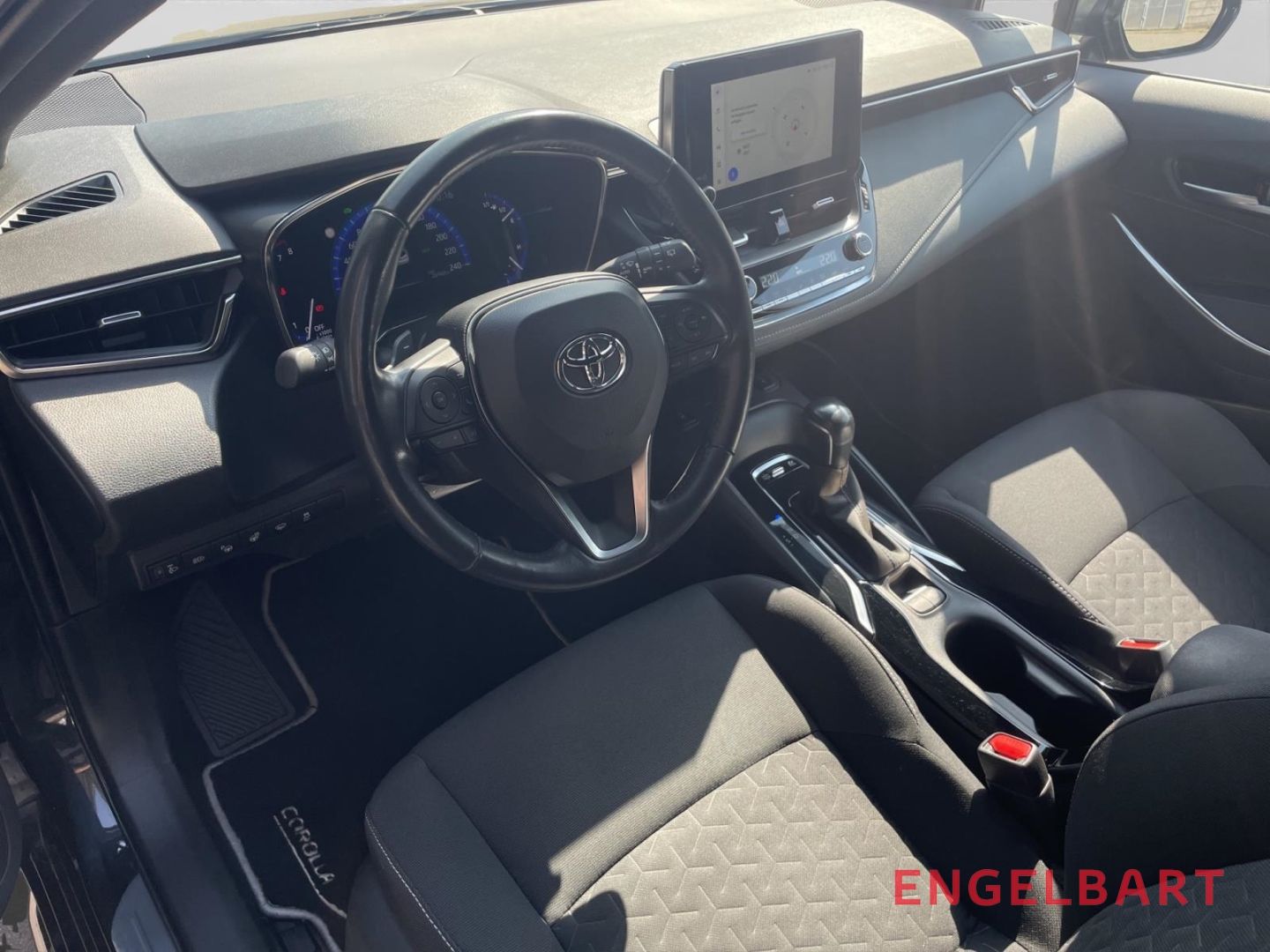 Toyota Corolla Touring Sports 2.0 Hybrid - Samsaru's Car Outlet