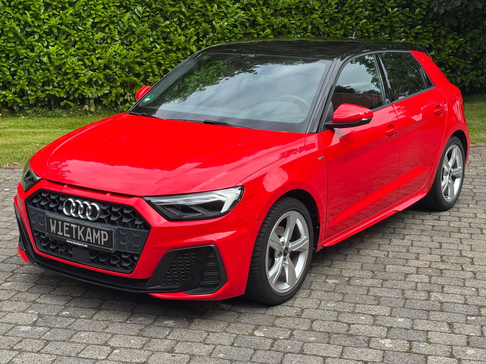 Audi A1 Sportback 30 TFSI S line - Samsaru's Car Outlet