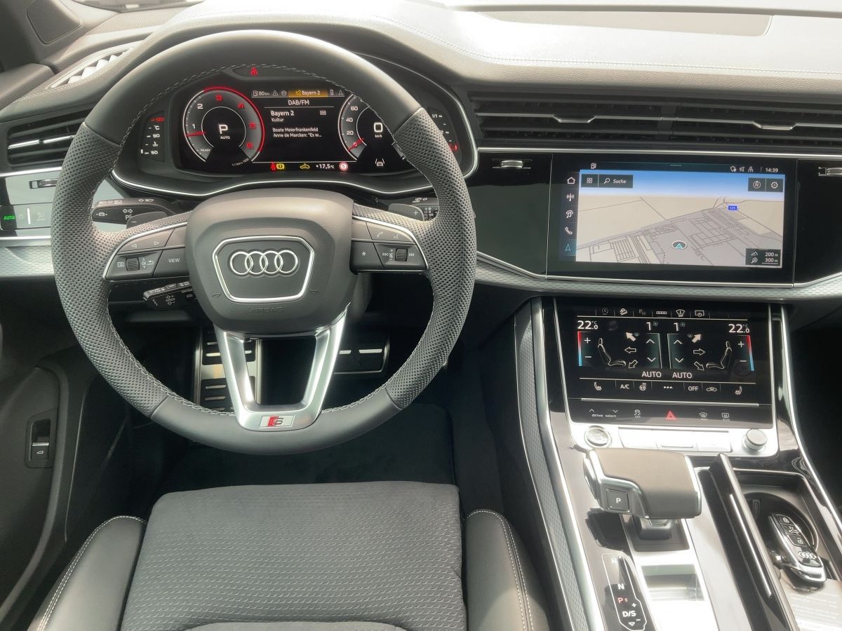 Audi Q7 50 TDI quattro S line
