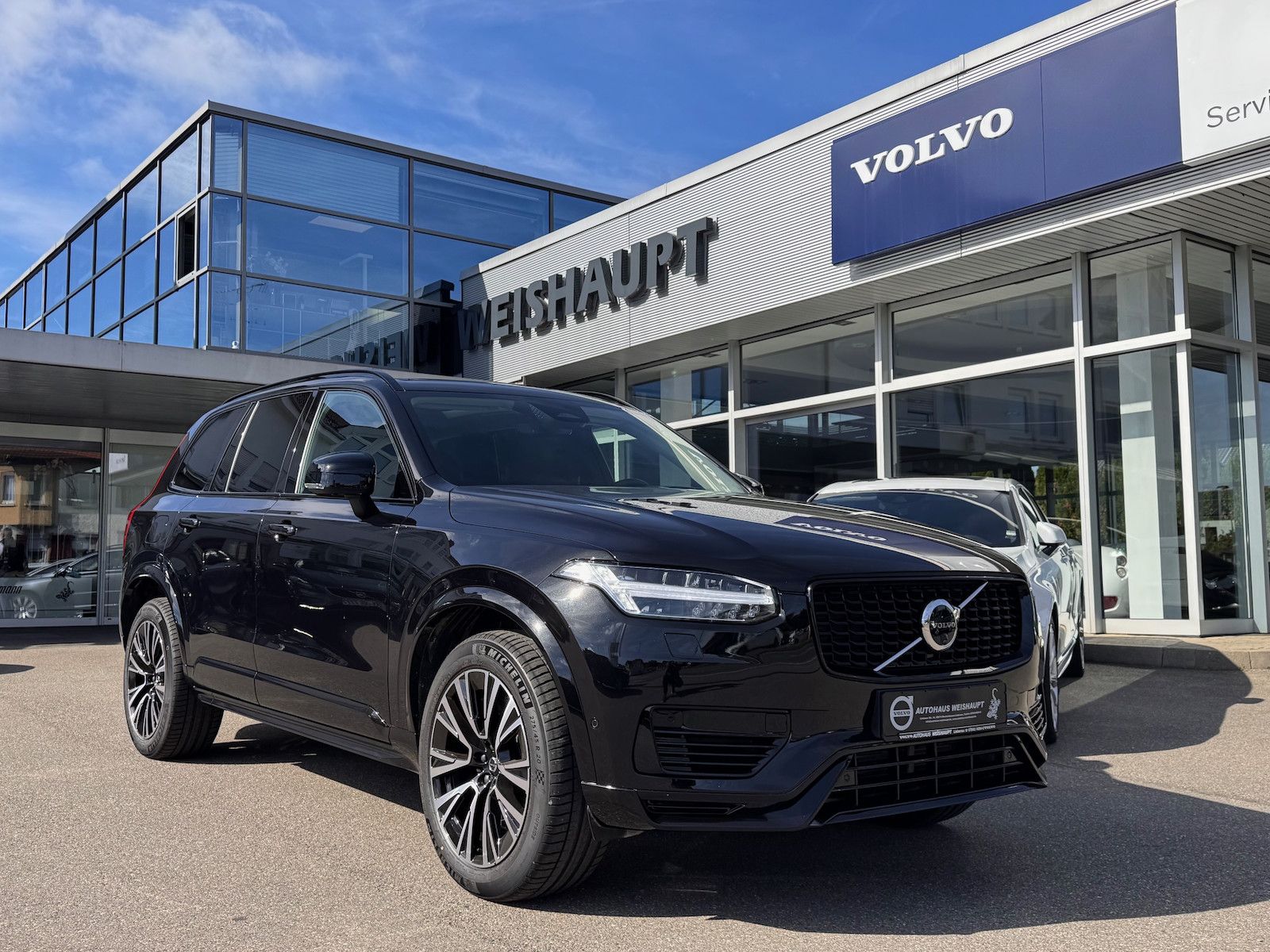 Volvo XC90 T8*Ultra Dark*NP 97.060*Recharge*AHK*Pano