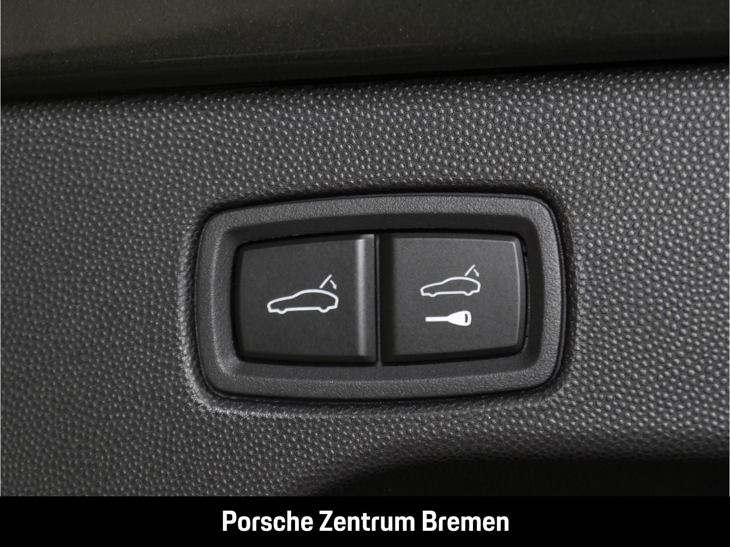 Porsche Macan 4S Sportpaket - Samsaru's Car Outlet