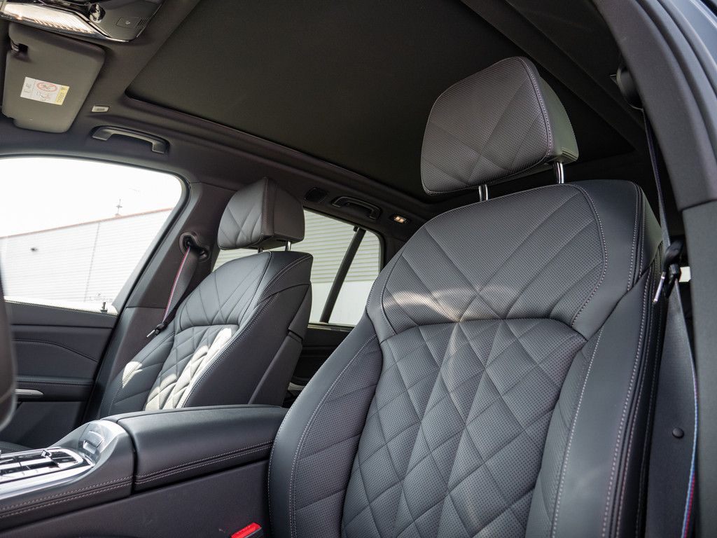 BMW X5 xDrive 40d M-Sport Pro LUFTFEDERUNG+PANO+AHK