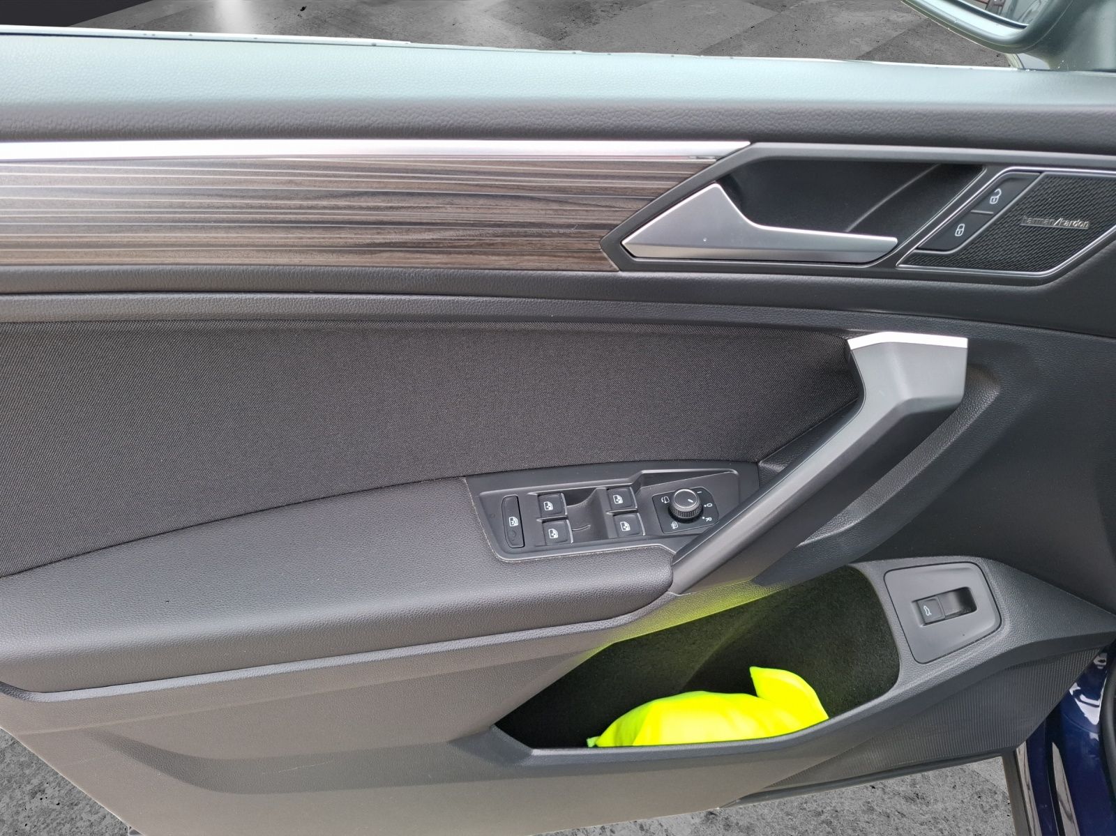 Volkswagen Tiguan Allspace TDI Elegance DSG 4M Standhzg Mat