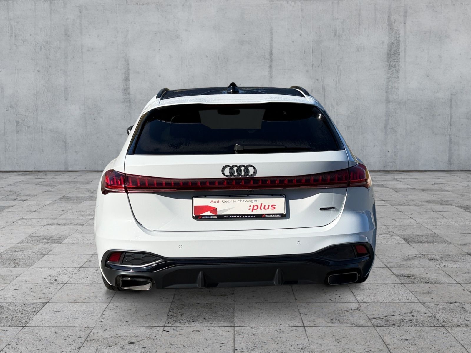 Audi A5 Avant e-hybrid 220kW S-LINE MATRIX+AHK+PANO