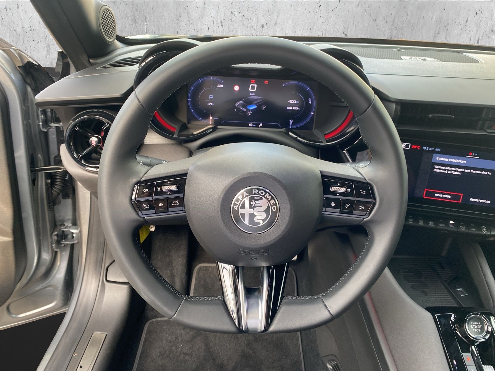 Alfa Romeo Junior Elettrica-SPECIALE 115kW LED,MASSAGE,SHZ