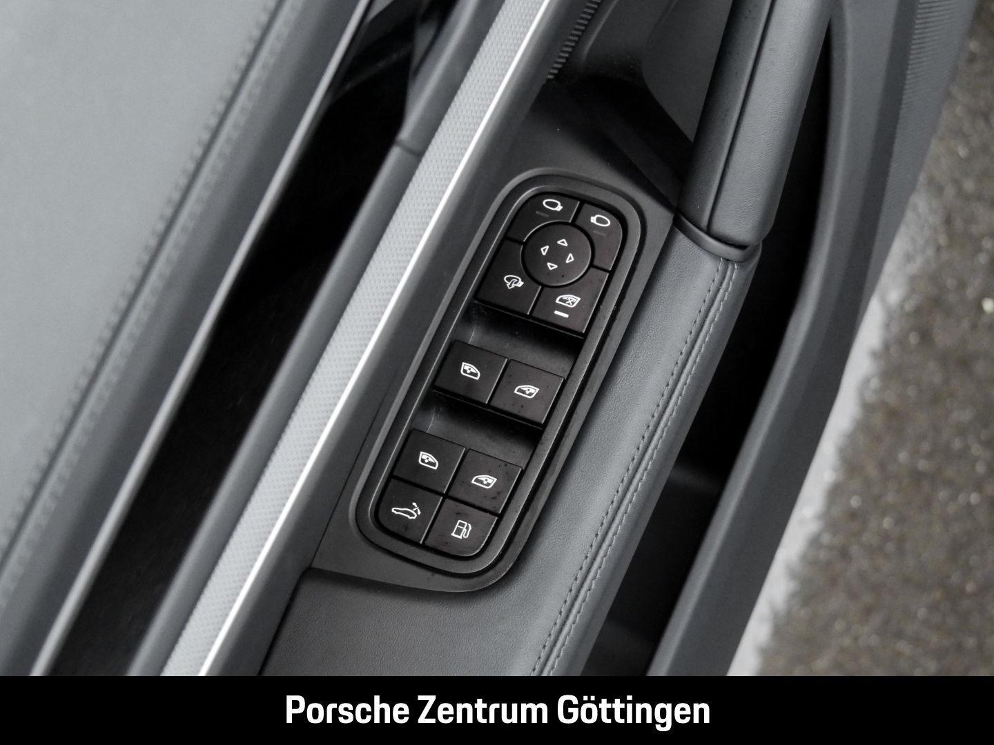 Porsche Cayenne S E-Hybrid BOSE Sportabgasanlage LED