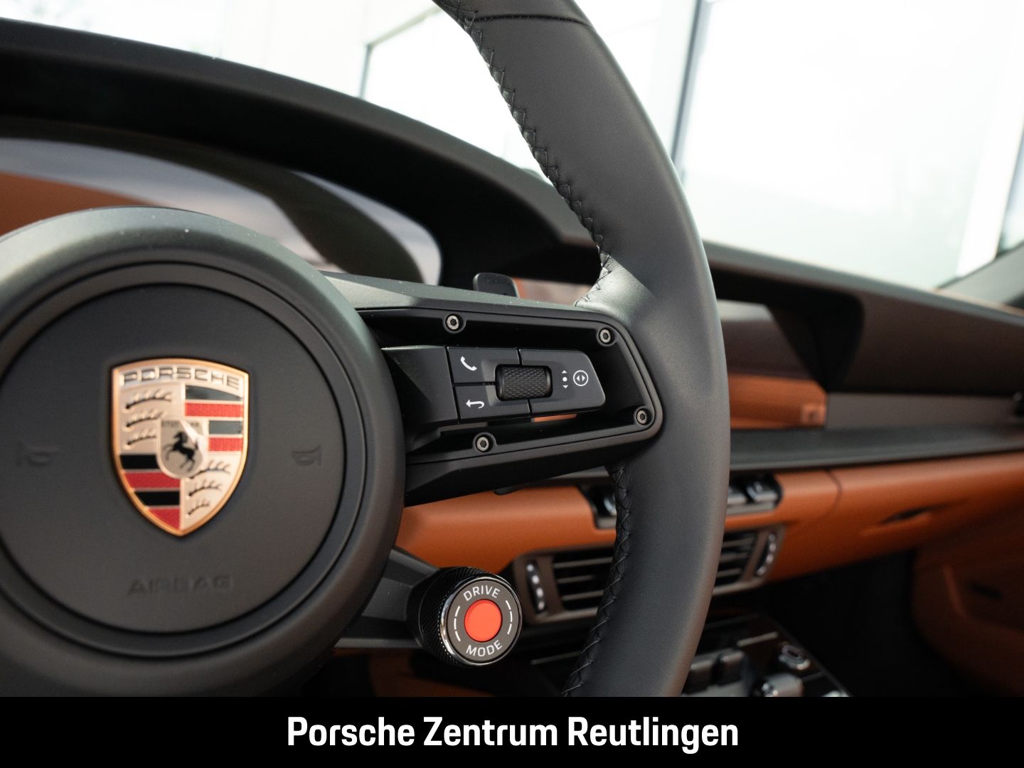 Porsche 992 911 Carrera 4 GTS Cabrio Clubleder InnoDrive