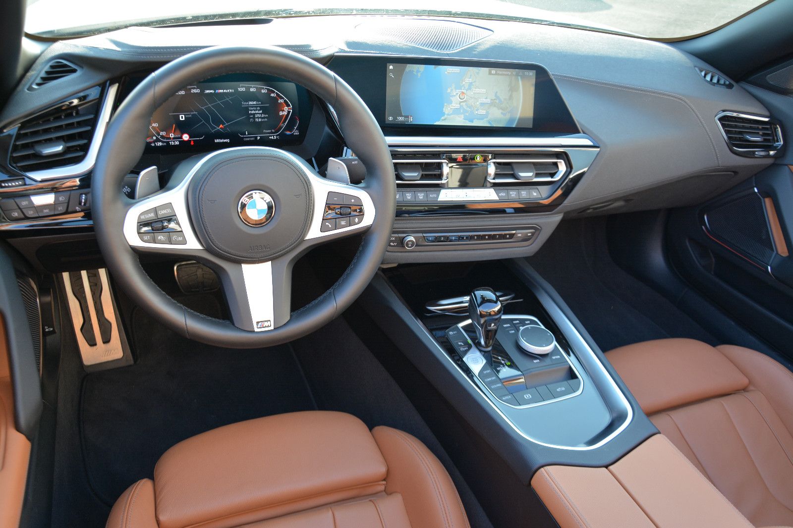 BMW Z4 M40i - Samsaru's Car Outlet