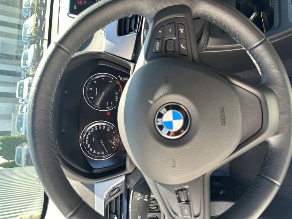 BMW X1 xDrive 18d - Samsaru's Car Outlet