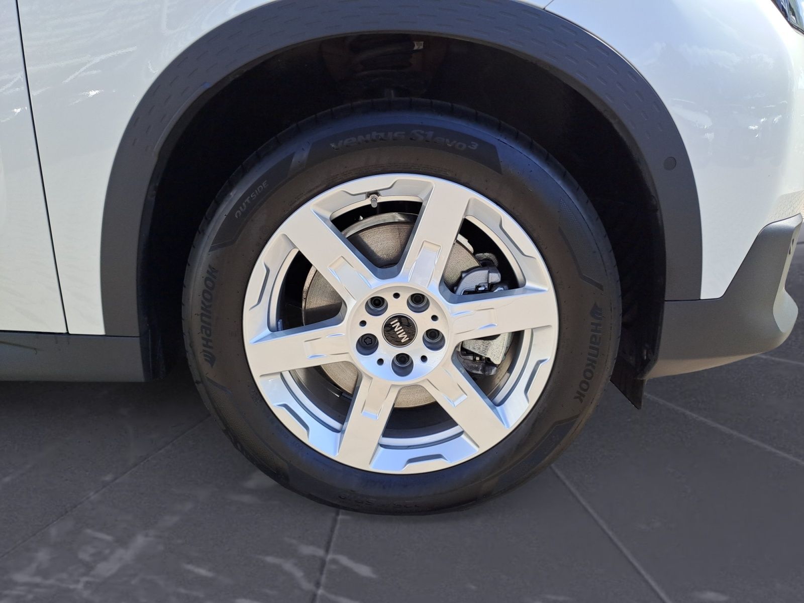 MINI Countryman - Samsaru's Car Outlet