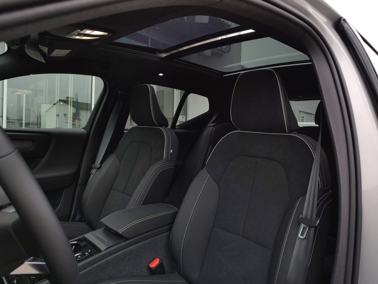 Volvo XC40 2WD EU6d Ultimate Dark B4 NAVI 360° RFK AHK