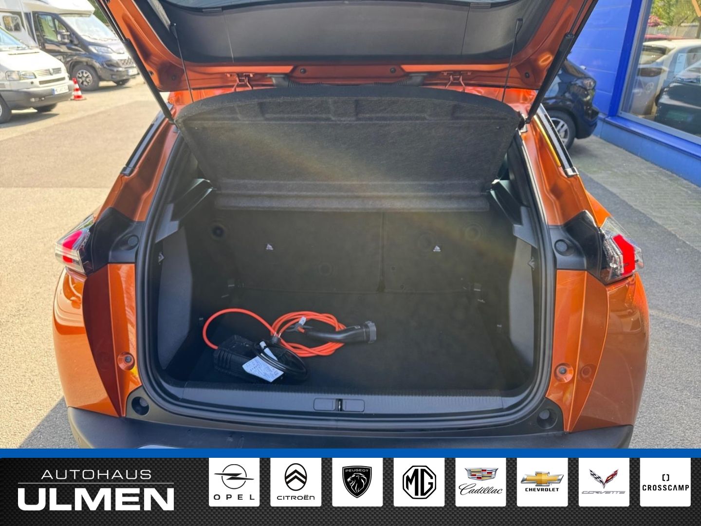 Peugeot e-2008 e- Active - Samsaru's Car Outlet