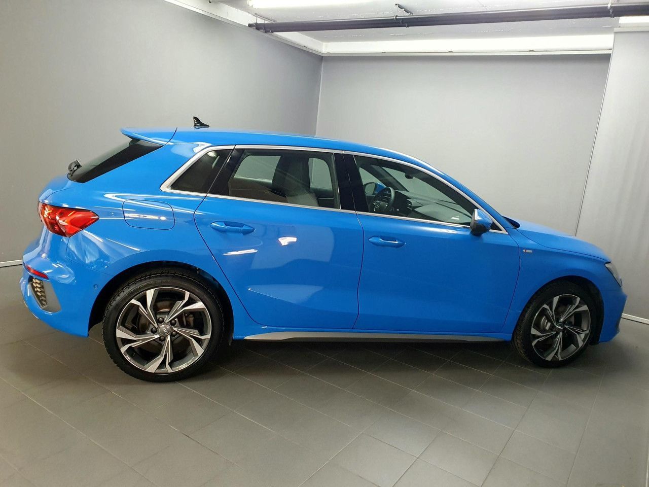 Audi A3 Sportback 40TFSIe S tronic S line - Samsaru's Car Outlet