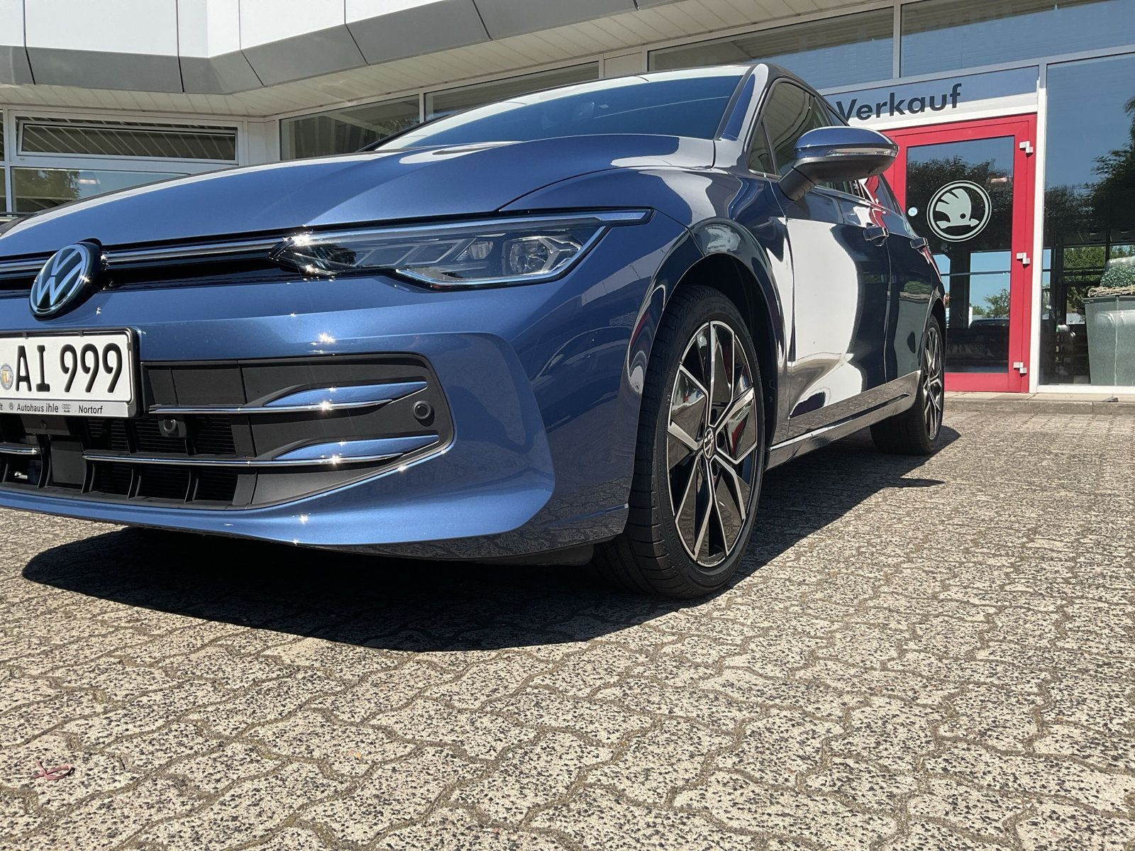 Volkswagen Golf VIII Edition 50 1.5 eTSI DSG AHK Area View
