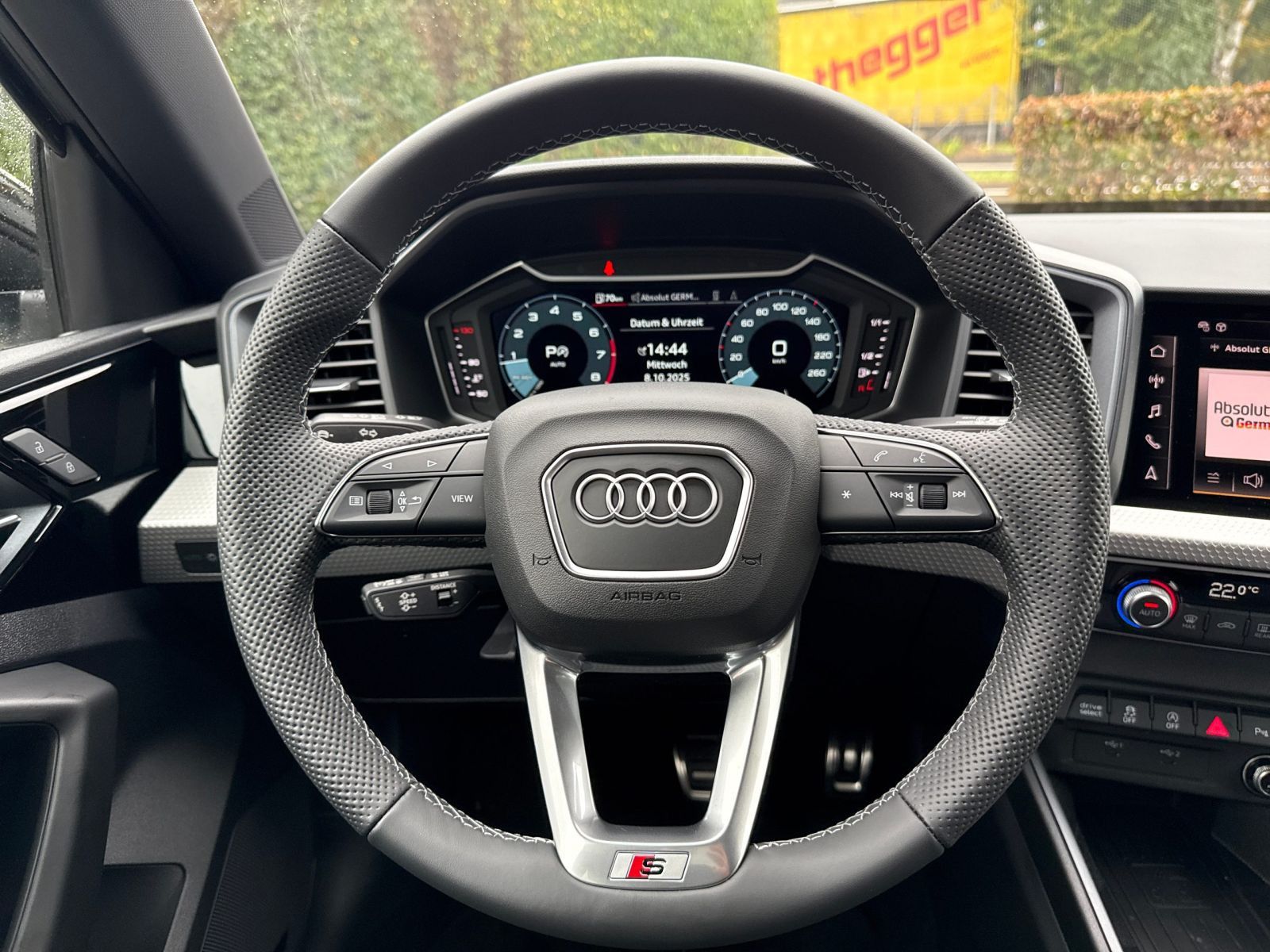 Audi A1 Sportback 35 1.5 TFSI S line DSG, RFK, NAVI
