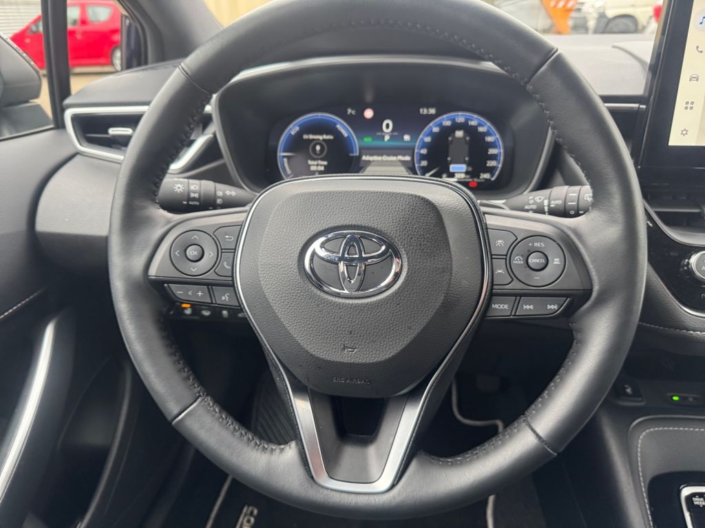 Toyota Corolla 2.0 Hybrid Touring Sports Teamplayer (ZE