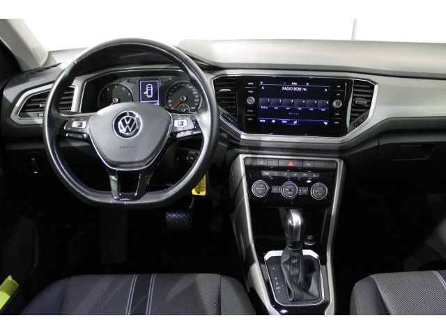 Volkswagen T-Roc 1.5 TSI Style - Samsaru's Car Outlet