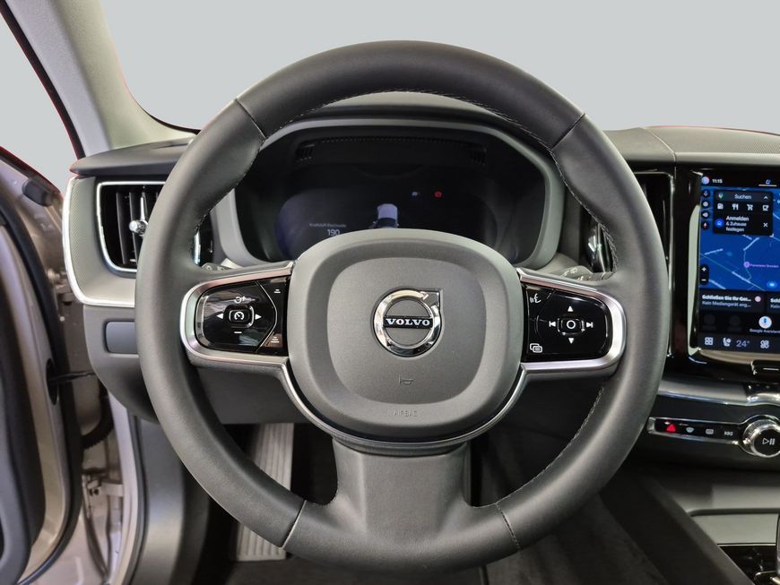 Volvo XC60 B4 B Plus Dark    STDZH*BLIS*ACC*AHZV