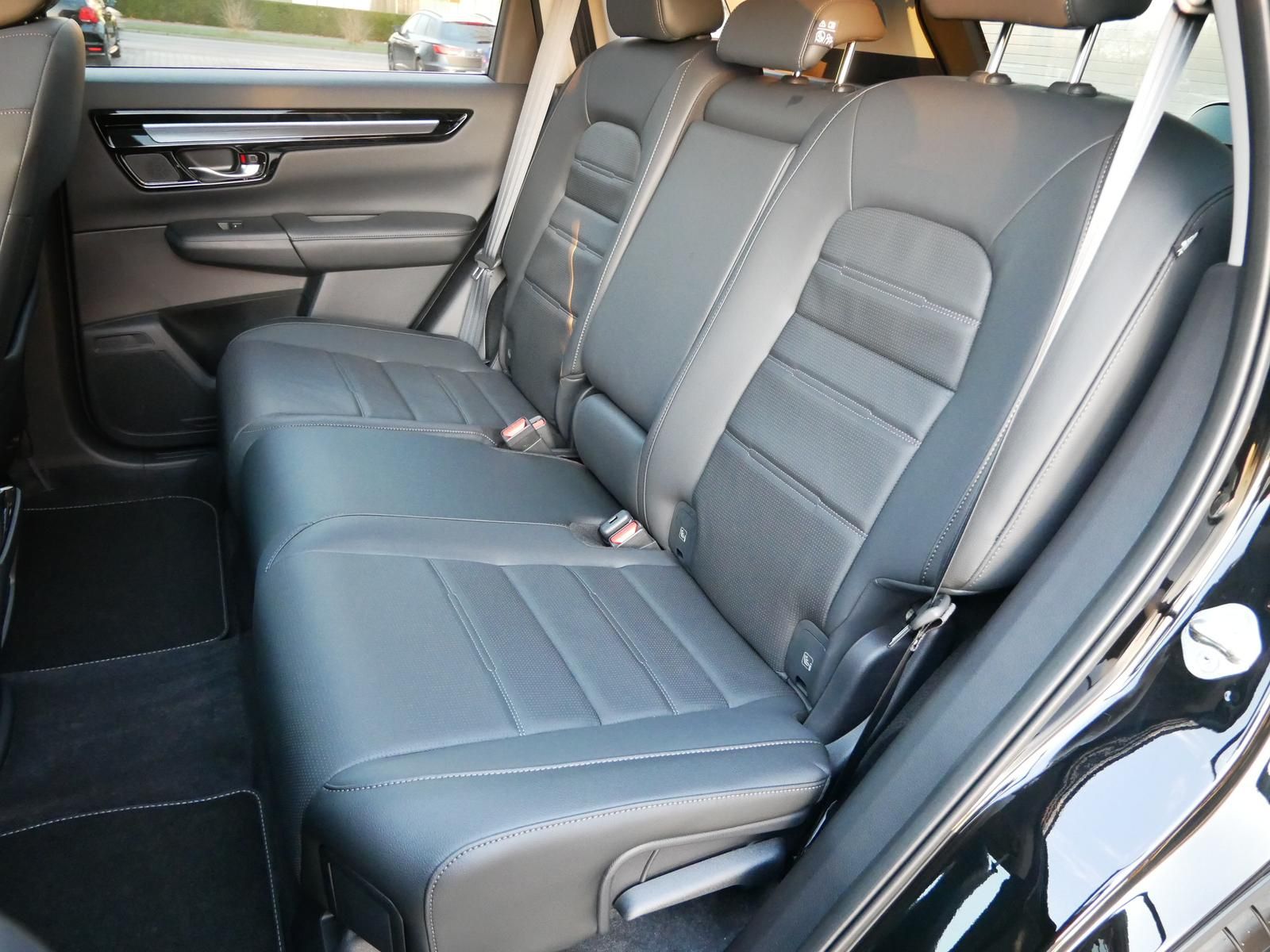 Honda CR-V 2.0 e:HEV ELEGANCE 2WD NAVI+LEDER+PANORAMAD