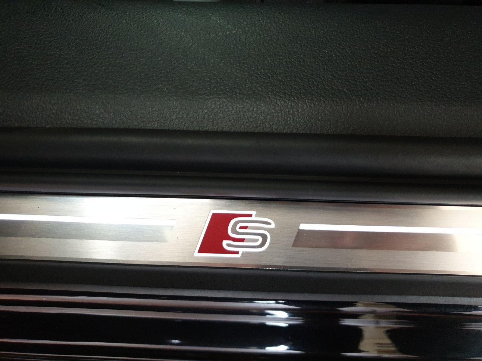 Audi A6 Avant 40 TDI S line - Samsaru's Car Outlet