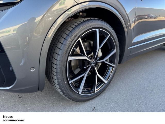 Volkswagen Touareg R-LINE 3.0 TDI DSG NAVI PANO AHK KOMFORT