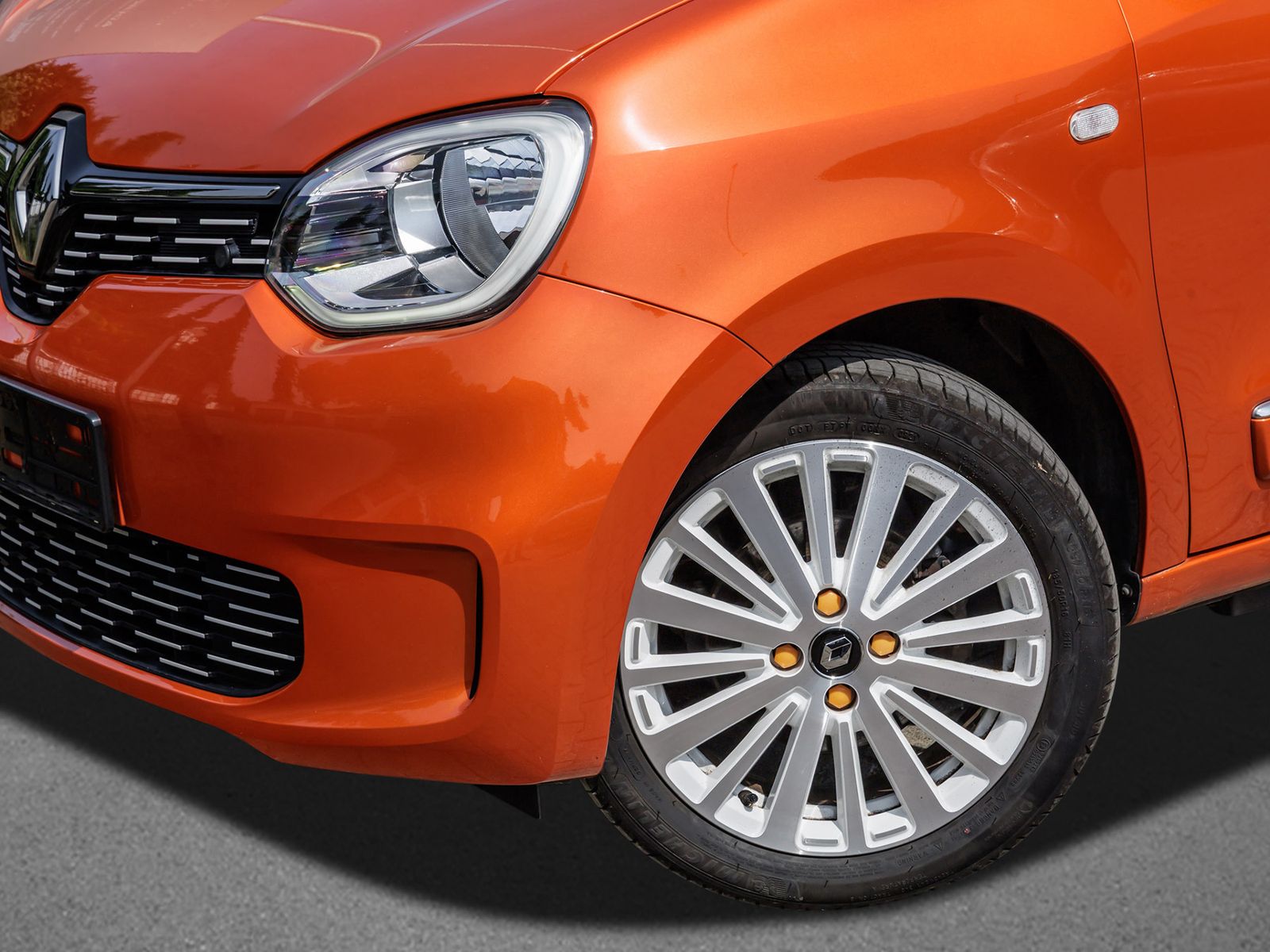 Renault Twingo E-TECH 100% el. VIBES - Samsaru's Car Outlet