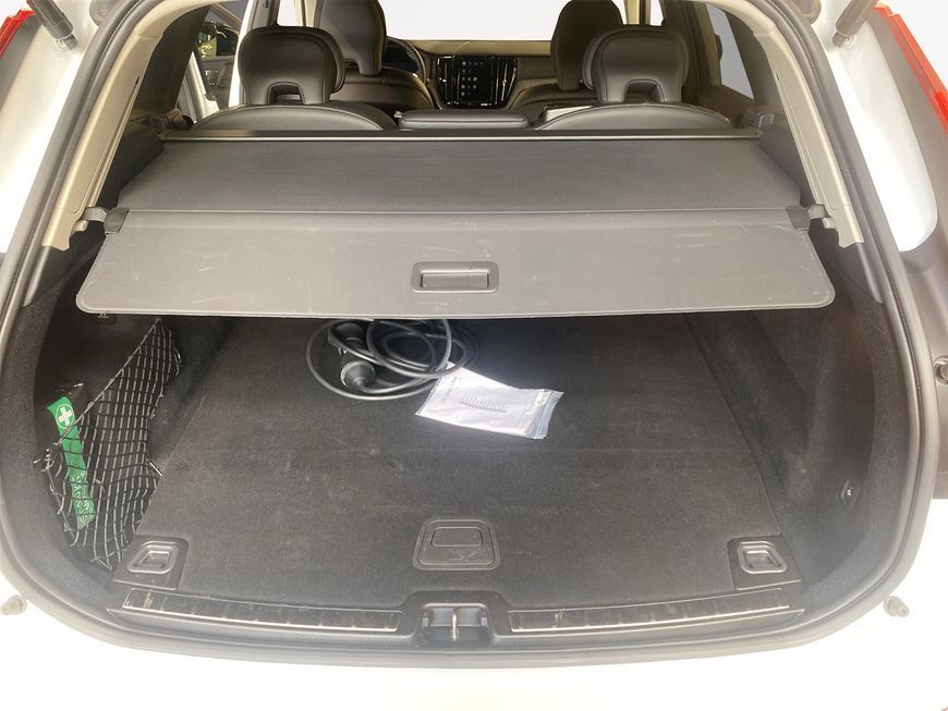 Volvo XC60 T6 AWD Plug-in Hybrid Plus Dark STDHZG