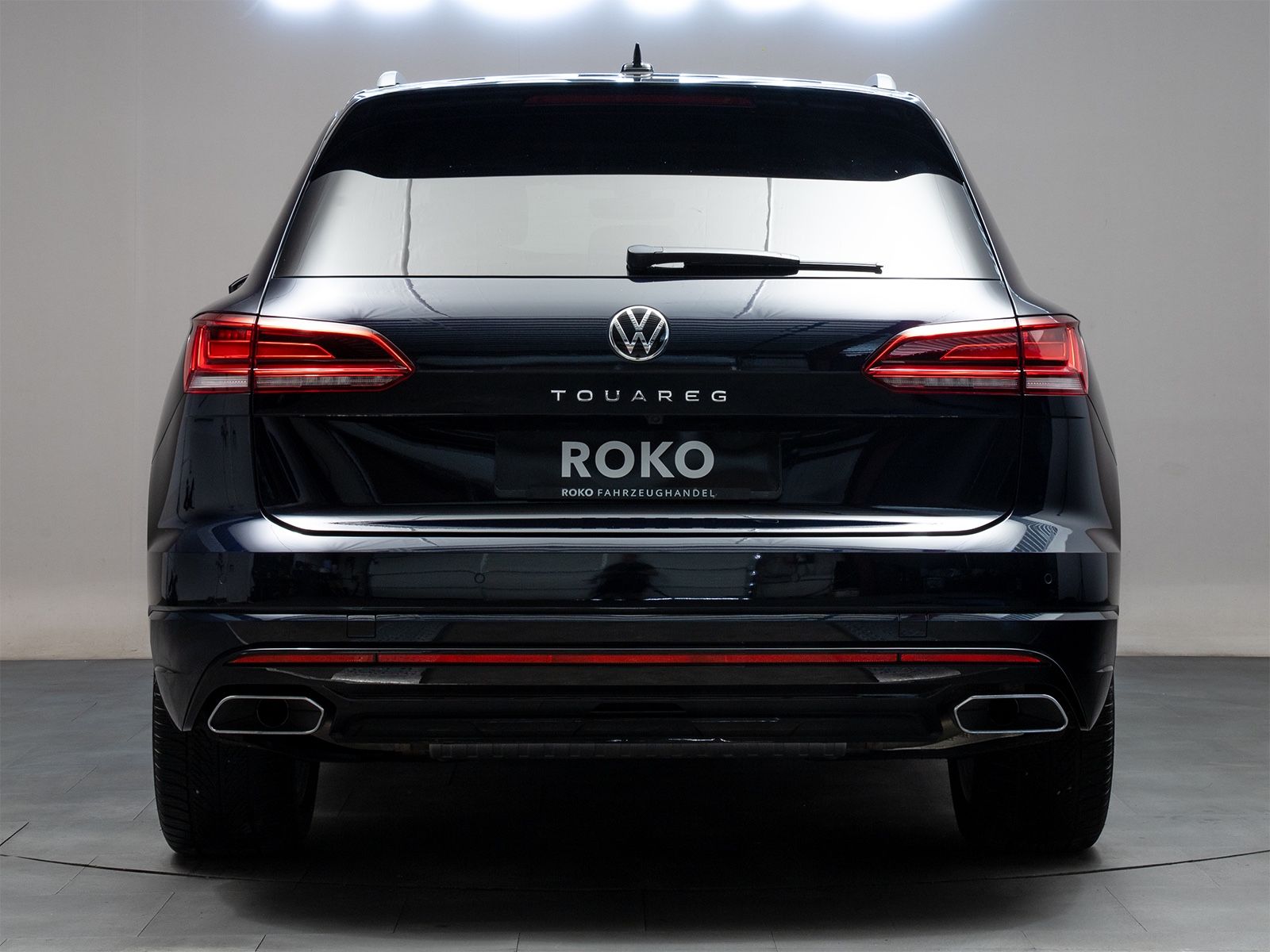 Volkswagen Touareg R-Line - Samsaru's Car Outlet