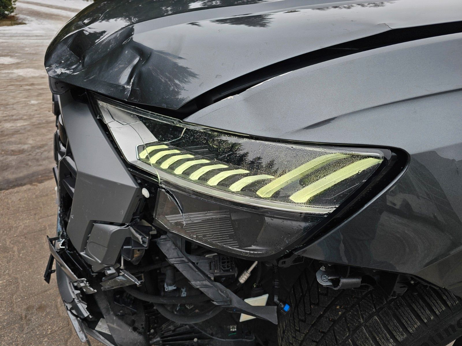Audi Q8 45TDI quattro S-LINE Mild Hybr LEICHER UNFALL