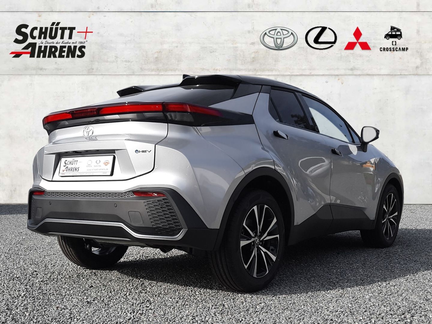Toyota C-HR Team D Hybrid - Samsaru's Car Outlet