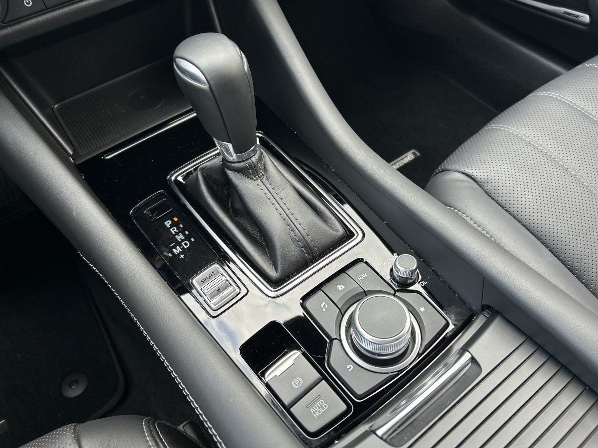 Mazda 6 SK 2.5 194PS AT TAKUMI SUNR Matrix-LED 360°