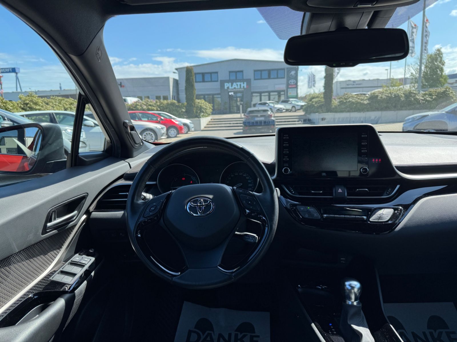 Toyota C-HR Hybrid Orange Edition - Samsaru's Car Outlet