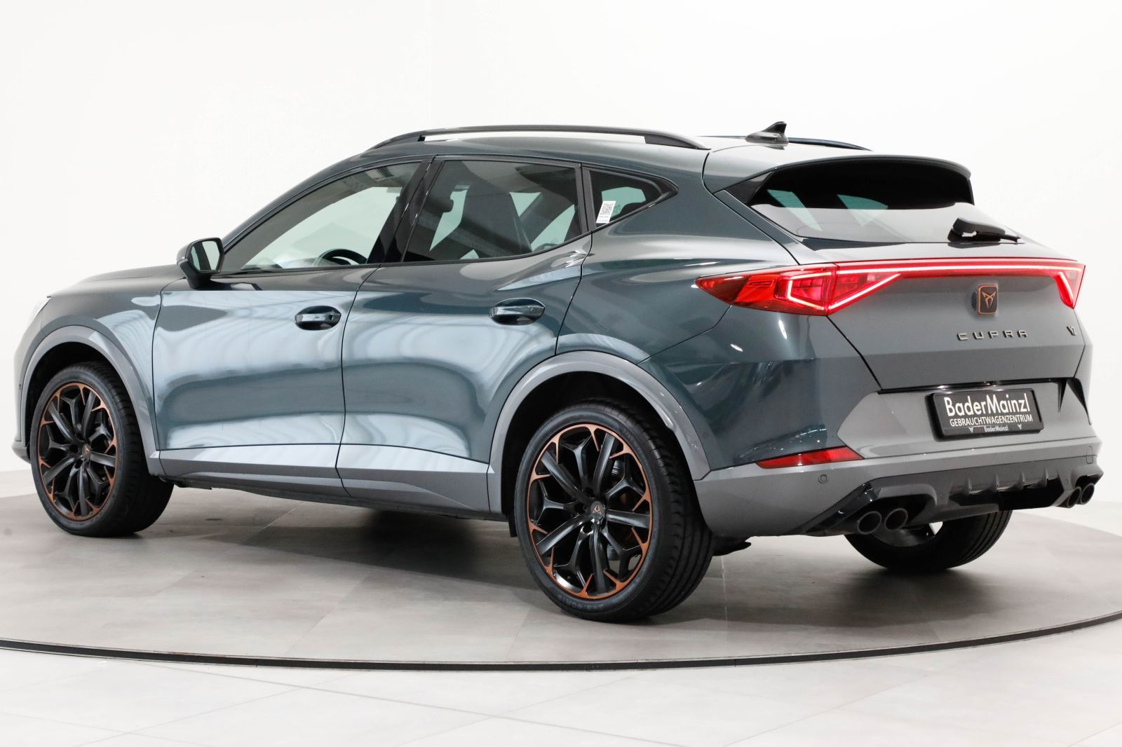 Cupra Formentor 2.0 TSI 4D DSG VZ AHK CarPlay SHZ ACC