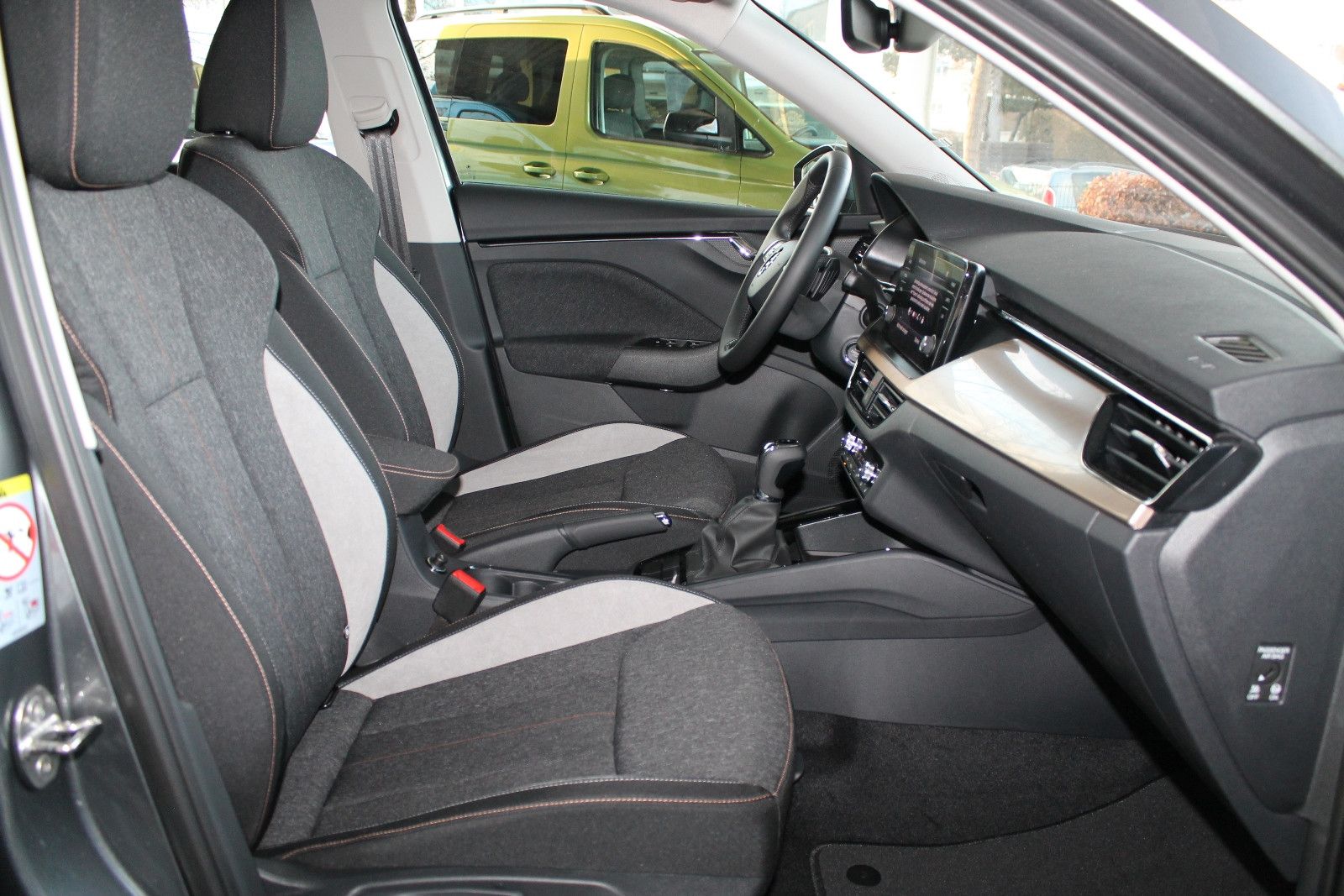 Skoda Kamiq 1.0 TSI DSG Style - Samsaru's Car Outlet