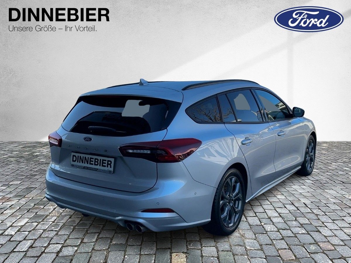 Ford Focus ST-Line X LED+AHK+Kamera+Winterpaket