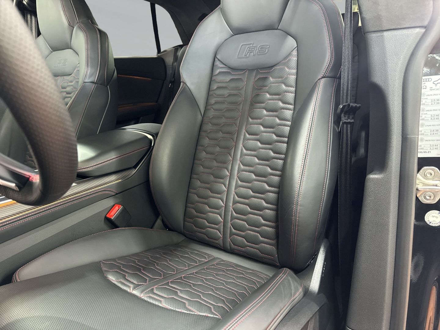 Audi RSQ8 4.0 TFSI quattro qu tiptro 360°+AHK+HuD+Ker