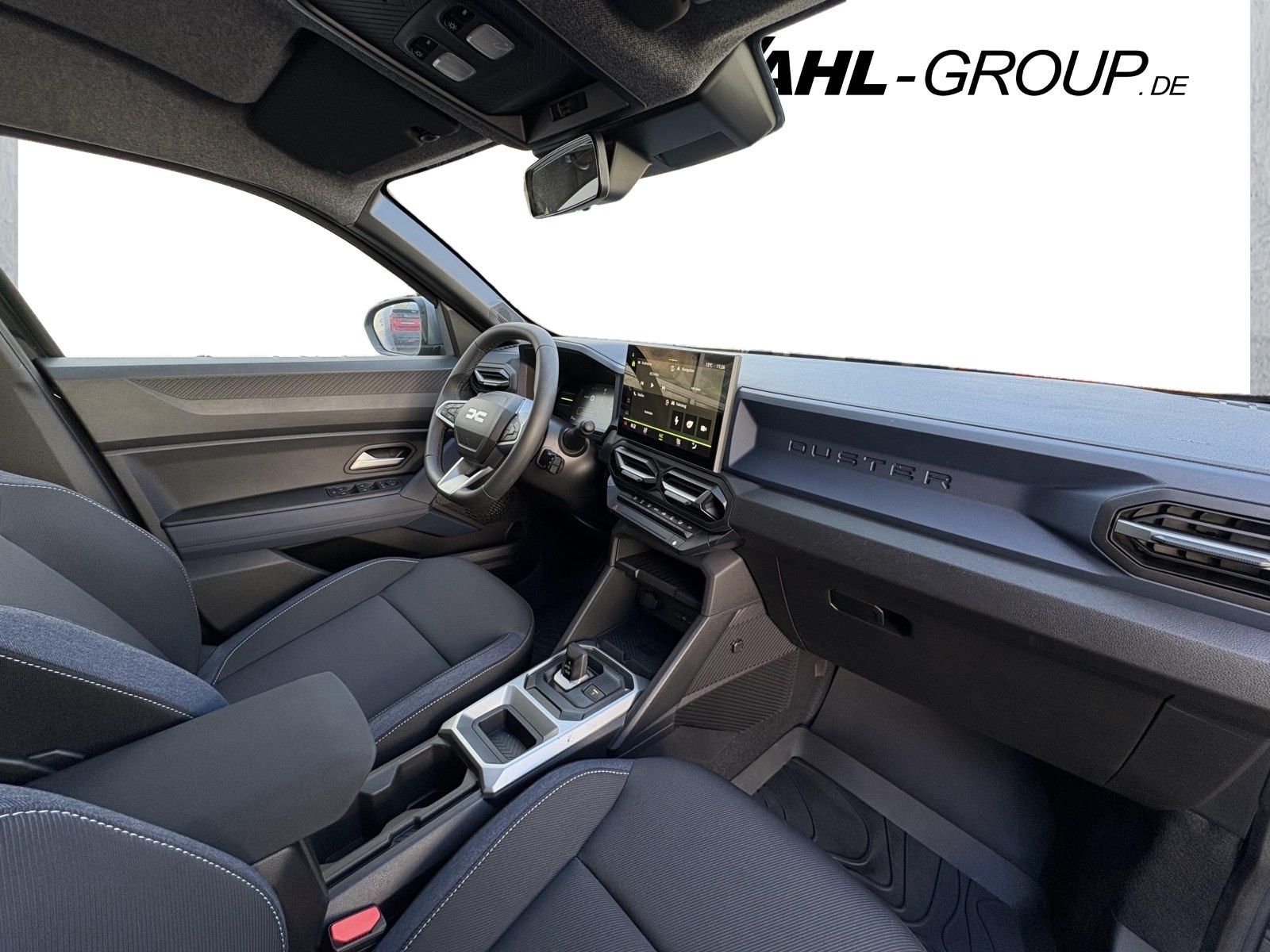Dacia Duster JOURNEY Hybrid 140 - Samsaru's Car Outlet