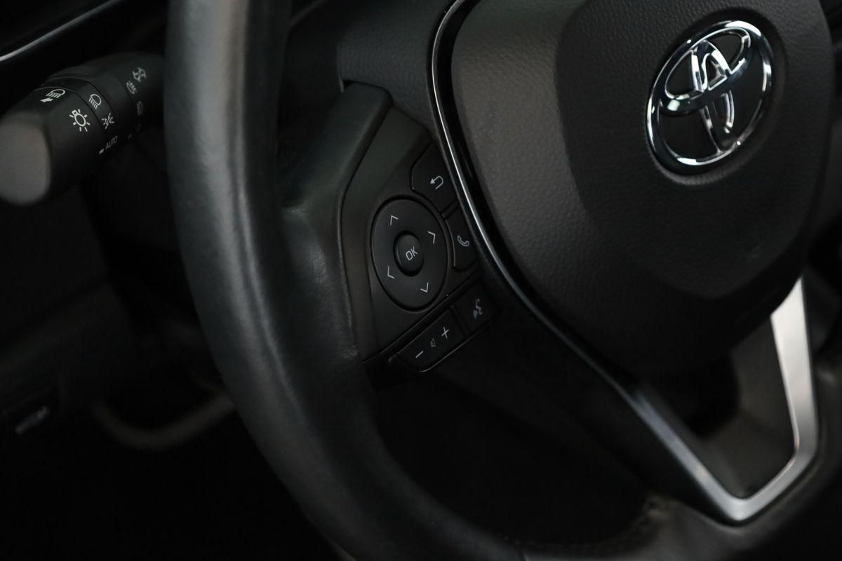 Toyota Corolla Touring Sports 2.0 CVT Team D Navi Kam